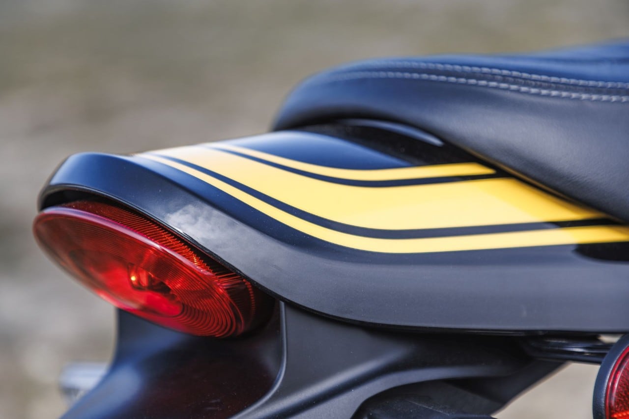 Kawasaki Z900 RS SE e Yamaha XRS900: modern classic... a modo loro